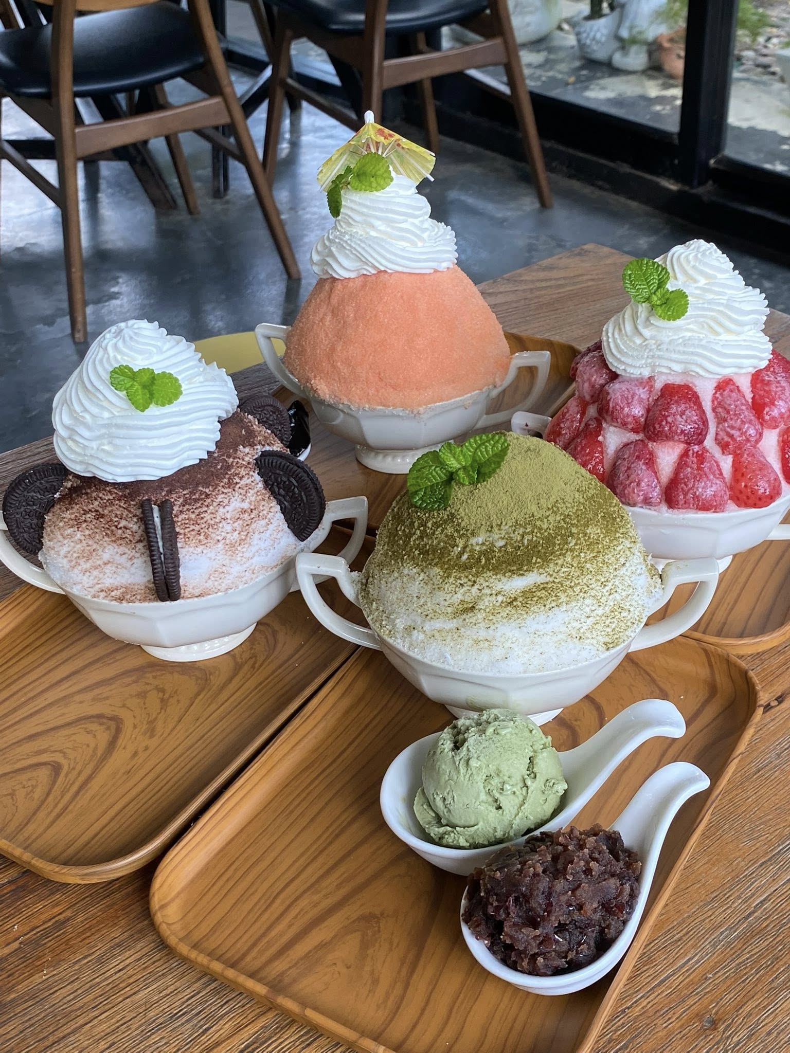 คาเฟ่นครนายก